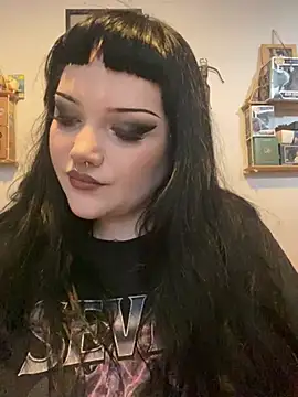 Gothicsiren online show from 17, 2, 2025