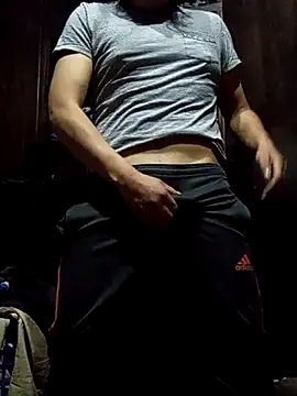 Snapshot of WIZI_00 chatting on 17, 2, 2025 WIZI 00 online show from 17, 2, 2025