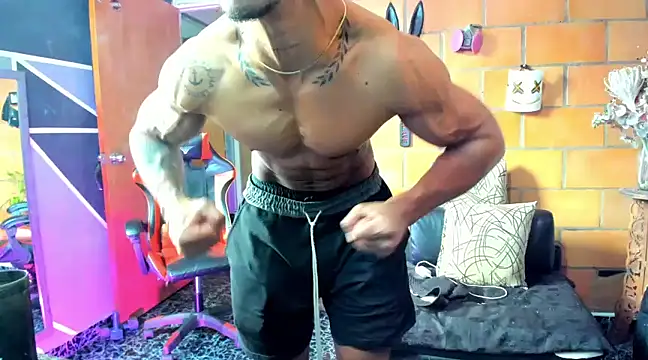 Snapshot of Adam_Valenciia chatting on 22, 2, 2025 Adam Valenciia online show from 22, 2, 2025