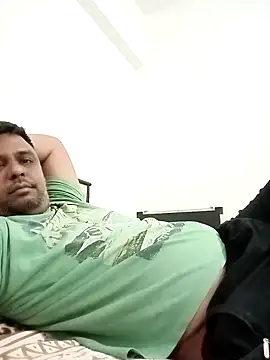 Snapshot of jemes21in chatting on 21, 3, 2025 jemes21in online show from 21, 3, 2025