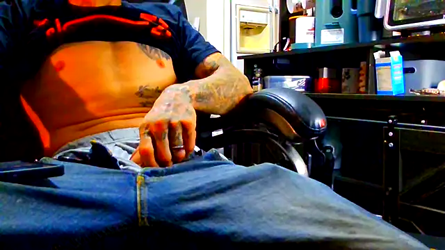 JamesMichael88 online show from 21, 4, 2026