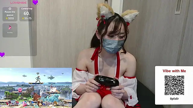 Snapshot of pipimi_khaos chatting on 5, 1, 2025 pipimi khaos online show from 5, 1, 2025