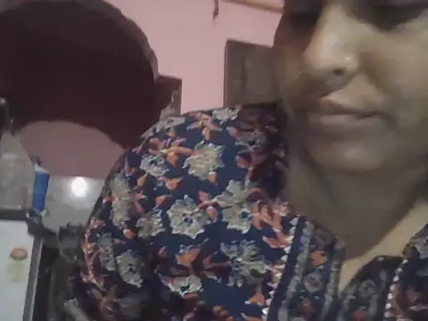 Hot-shanvi online show from 8, 9, 2025