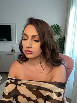 claraxjoyy online show from 17, 6, 2026