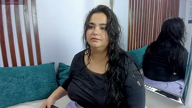 KRYSSTARITTER4 online show from 17, 2, 2025