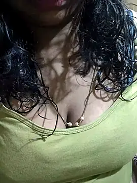 Snapshot of Rathi22 chatting on 25, 6, 2026 Rathi22 online show from 25, 6, 2026