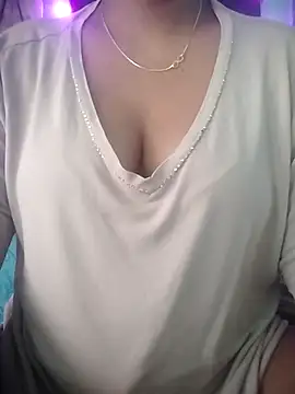 Snapshot of muskan-Sharma chatting on 8, 10, 2025 muskan-Sharma online show from 8, 10, 2025