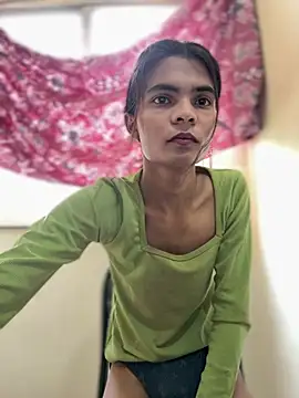 Enna Zarza  online show from 13, 7, 2026