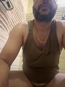 Snapshot of skyisthelimit12 chatting on 8, 10, 2025 skyisthelimit12 online show from 8, 10, 2025