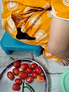 lovelygirl4567 online show from 1, 11, 2025