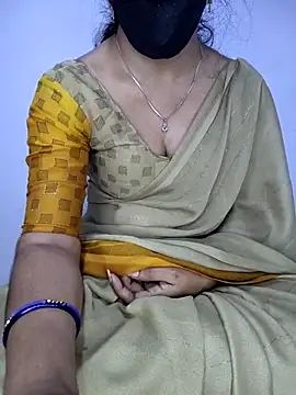 lovelygirl4567 online show from 5, 3, 2026