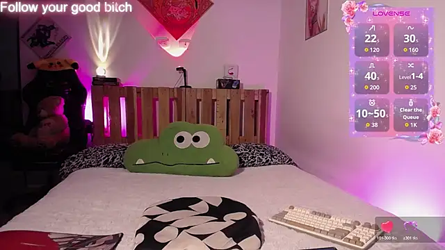 Snapshot of noah420sr chatting on 13, 4, 2026 noah420sr online show from 13, 4, 2026