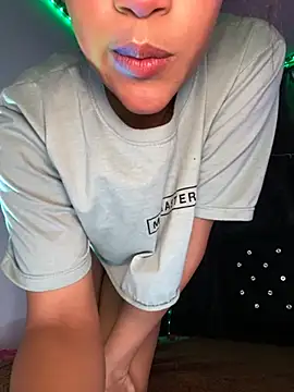 bronwgirl69 online show from 23, 11, 2025