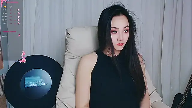 Snapshot of xiaotiantian-76 chatting on 14, 11, 2025 xiaotiantian-76 online show from 14, 11, 2025