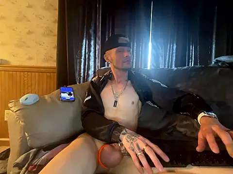 Snapshot of Trystan_Spellman chatting on 18, 4, 2026 Trystan Spellman online show from 18, 4, 2026