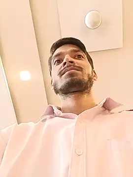 Tarun 0026 online show from 4, 10, 2025