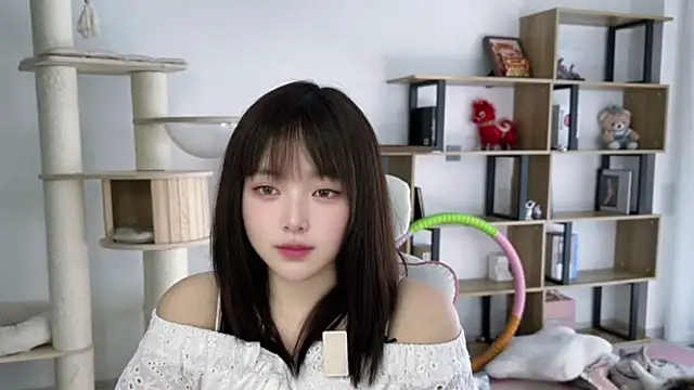 Chenjing0 online show from 19, 4, 2026