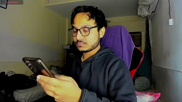 fuckkboy101 online show from 10, 1, 2025