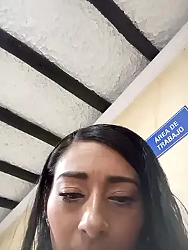 BELLA--26 online show from 4, 2, 2025