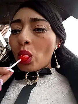 BELLA--26 online show from 4, 2, 2025