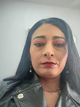 BELLA--26 online show from 17, 11, 2025