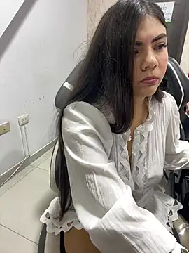 Snapshot of lia_ros chatting on 5, 1, 2025 lia ros online show from 5, 1, 2025