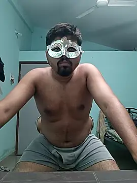 Snapshot of Desi_Heat chatting on 5, 3, 2025 Desi Heat online show from 5, 3, 2025