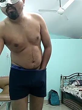 Snapshot of Desi_Heat chatting on 19, 3, 2025 Desi Heat online show from 19, 3, 2025