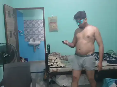 Snapshot of Desi_Heat chatting on 31, 3, 2026 Desi Heat online show from 31, 3, 2026