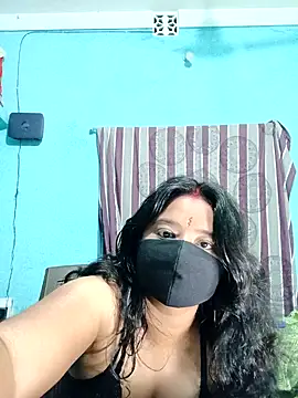  MilkyBar online show from 5, 2, 2025