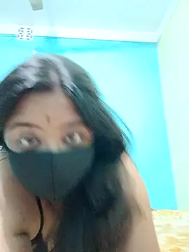  MilkyBar online show from 15, 2, 2025