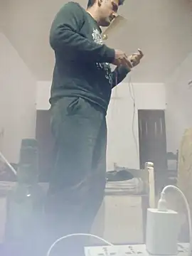 MAGNETICDADDY8 online show from 23, 10, 2025