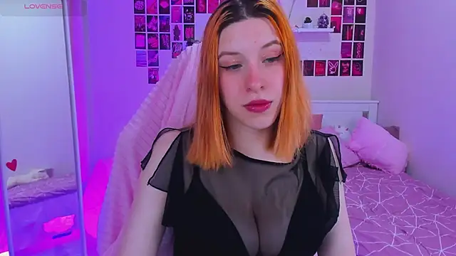 Mikka Blush online show from 16, 3, 2025