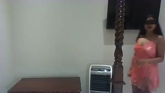 tantragoddess online show from 7, 10, 2025