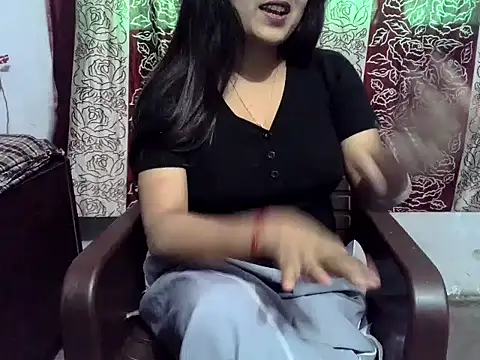 SIYA MAVI online show from 13, 4, 2026