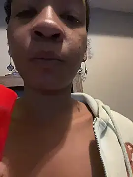 Snapshot of lunalustycumslut chatting on 10, 2, 2025 lunalustycumslut online show from 10, 2, 2025