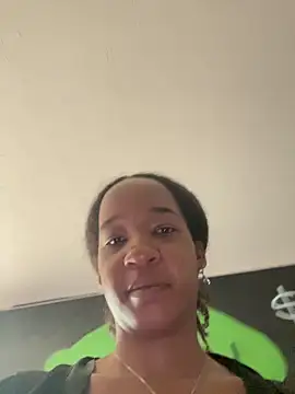 Snapshot of lunalustycumslut chatting on 14, 9, 2025 lunalustycumslut online show from 14, 9, 2025