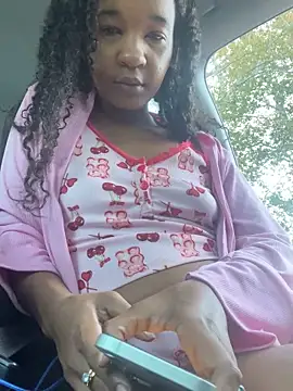 Snapshot of lunalustycumslut chatting on 16, 11, 2025 lunalustycumslut online show from 16, 11, 2025