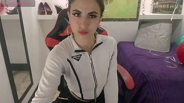 Snapshot of Anniee_x chatting on 21, 2, 2025 Anniee x online show from 21, 2, 2025