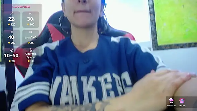 Snapshot of Anniee_x chatting on 26, 2, 2025 Anniee x online show from 26, 2, 2025