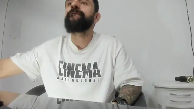 ragnar881547 online show from 17, 1, 2025