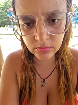 AliceRuivinha2 online show from 7, 2, 2025