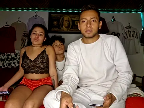 MILLER-LOVE online show from 4, 1, 2025