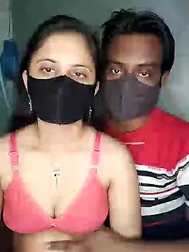 Hot Nila online show from 25, 1, 2025