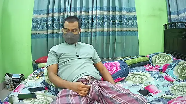 Hot Nila online show from 18, 9, 2025