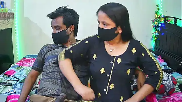 Hot Nila online show from 27, 2, 2026