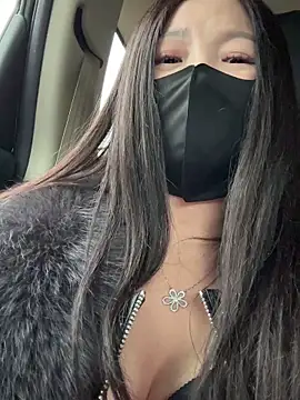 Snapshot of SSSniang- chatting on 18, 11, 2025 SSSniang- online show from 18, 11, 2025