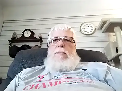 Snapshot of Futura_intx chatting on 13, 1, 2026 Futura intx online show from 13, 1, 2026