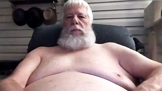 Snapshot of Futura_intx chatting on 4, 2, 2026 Futura intx online show from 4, 2, 2026