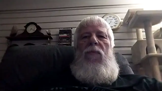 Snapshot of Futura_intx chatting on 7, 2, 2026 Futura intx online show from 7, 2, 2026